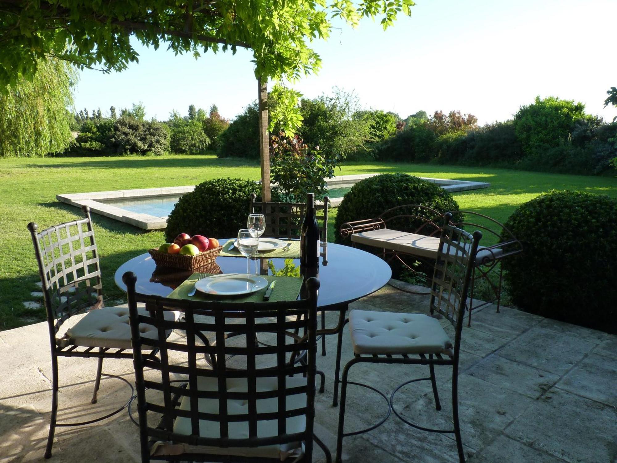 Les Gites Du Domaine De Rhodes Avignon Ngoại thất bức ảnh