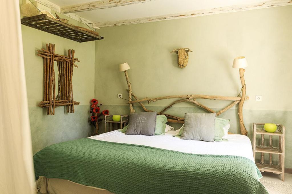 Les Gites Du Domaine De Rhodes Avignon Phòng bức ảnh