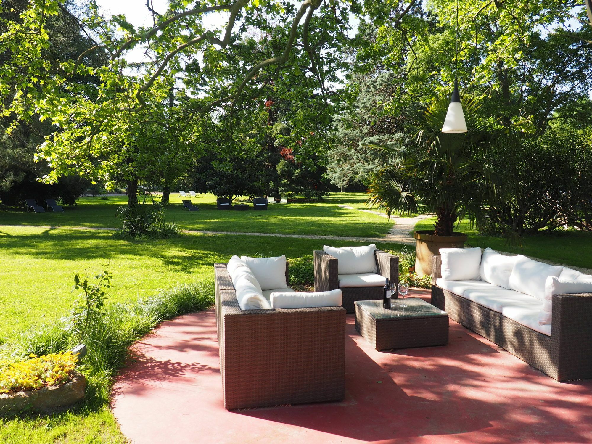 Les Gites Du Domaine De Rhodes Avignon Ngoại thất bức ảnh